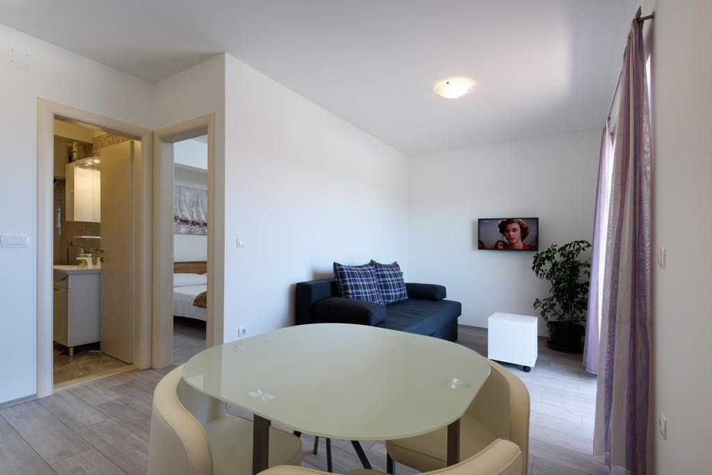 Apartments Robi Trogir Zewnętrze zdjęcie