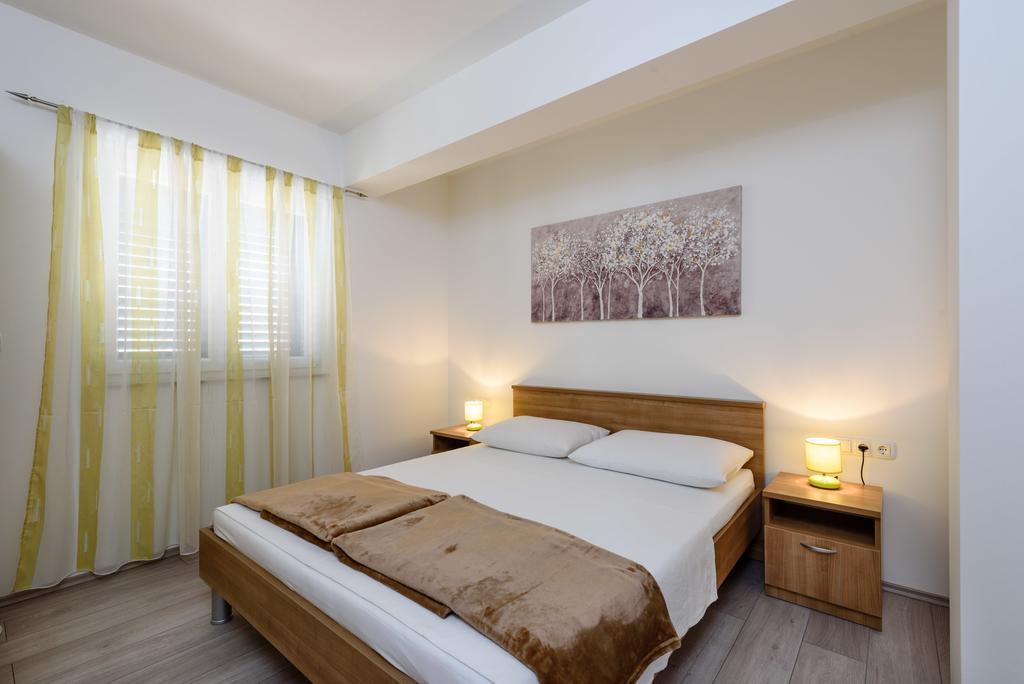 Apartments Robi Trogir Zewnętrze zdjęcie
