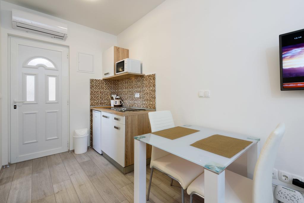 Apartments Robi Trogir Zewnętrze zdjęcie